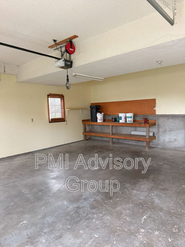 Building Photo - 2525 NW 78th St