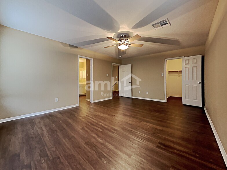 Building Photo - 2311 Stiller Ridge Way