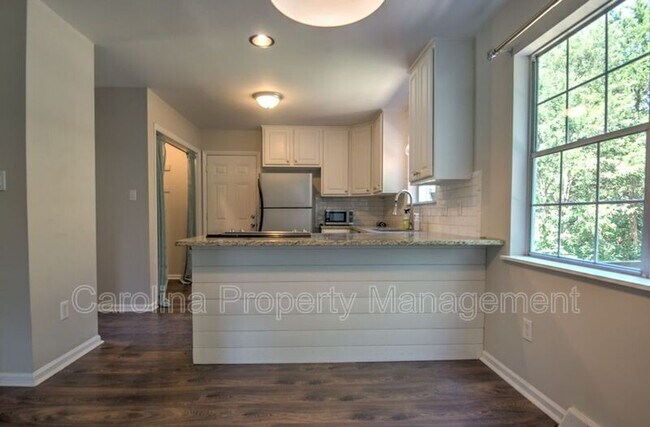 Building Photo - 11205 Vintage Ln