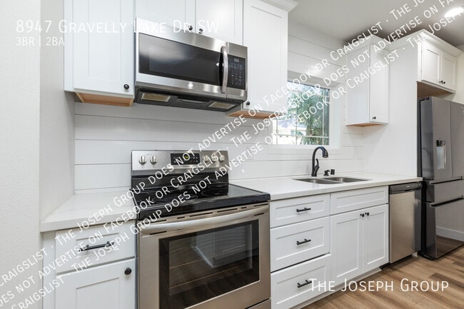 Building Photo - 8947 Gravelly Lake Dr SW