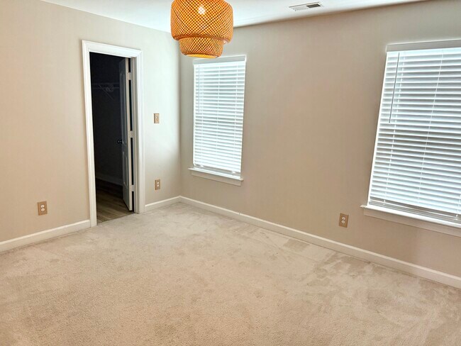 Building Photo - 2857 Cross Landing Dr