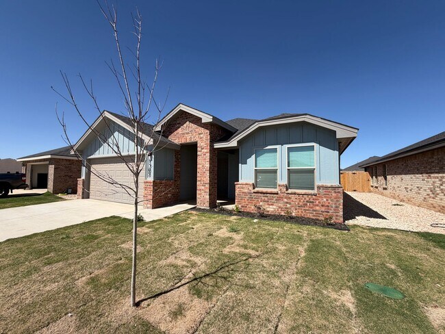 Building Photo - Limited-Time Move-In Special