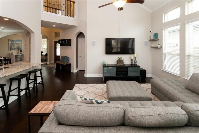 Building Photo - 104 Auburn Cove