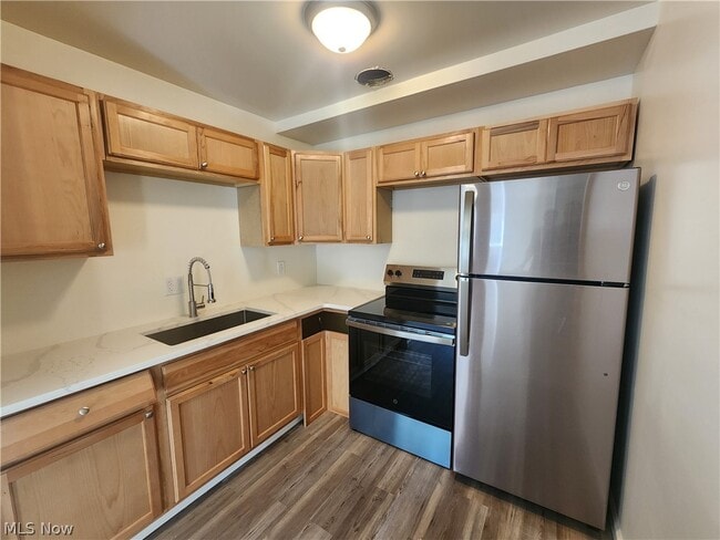 Building Photo - 26680 Tungsten Rd