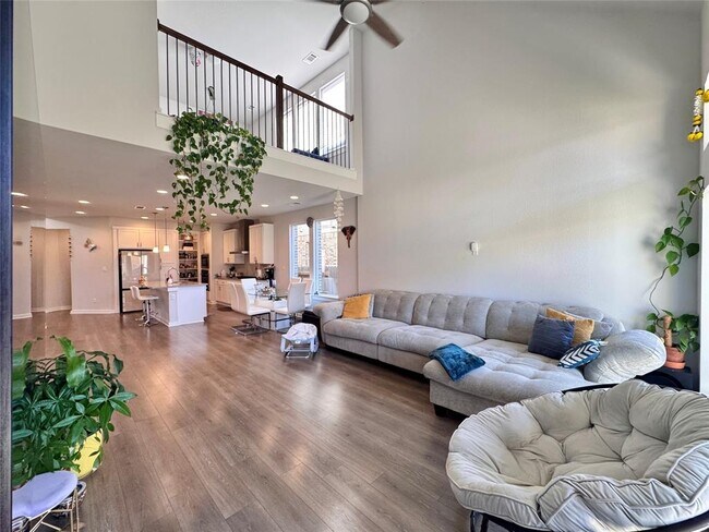 Building Photo - 2213 Nightjar Song Dr