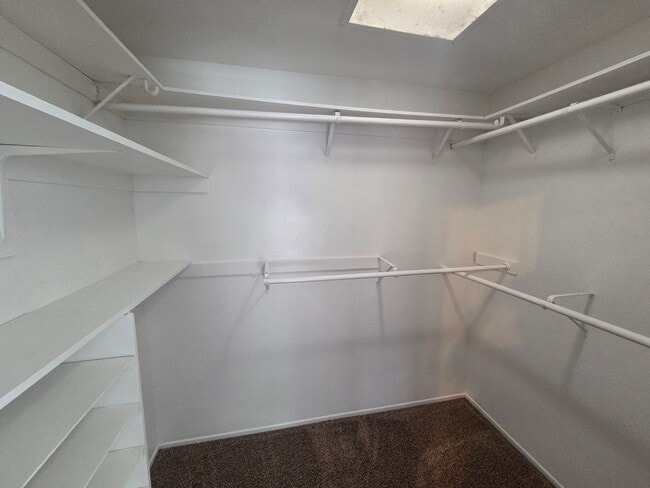 Building Photo - Stunning Via Verde home!