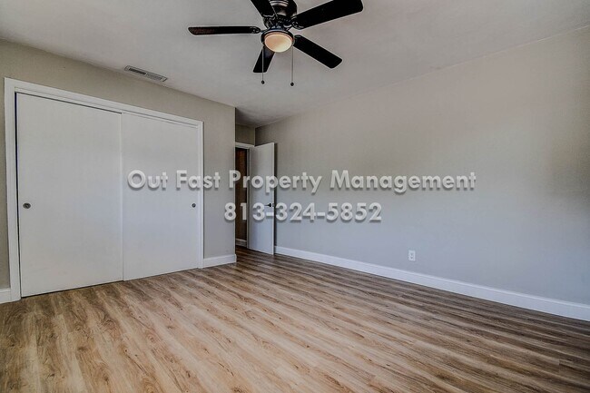 Building Photo - Home & Bonus Space Near Gulf Beaches — Ready for Move-In