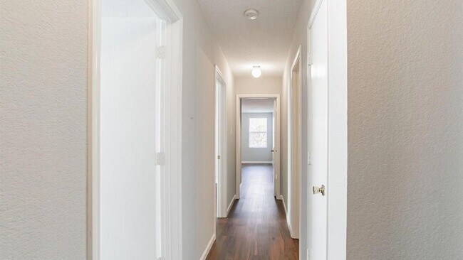 Building Photo - 3335 Lipizzan Dr