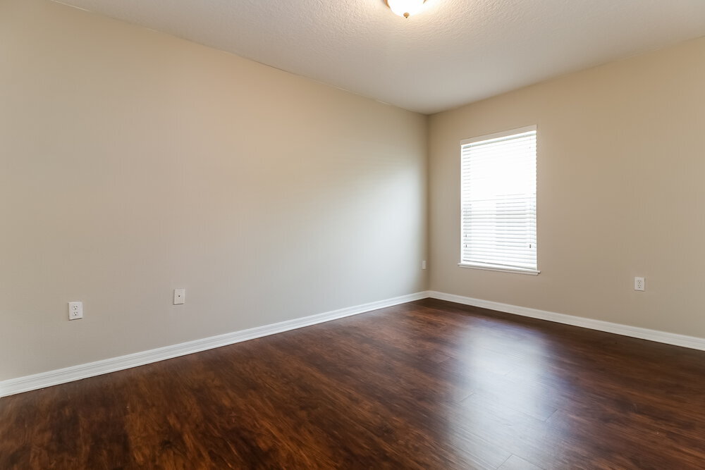 Building Photo - 452 Hammerstone Ave