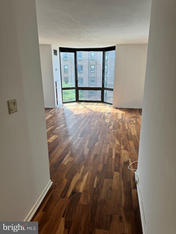 Building Photo - 2018 Walnut St