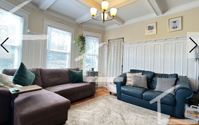 Primary Photo - High-End Appliances, In Unit Washer and Dr...