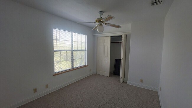 Building Photo - Medina Lake Views in Mico, TX