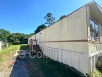 Building Photo - 121 Tinsley Heights