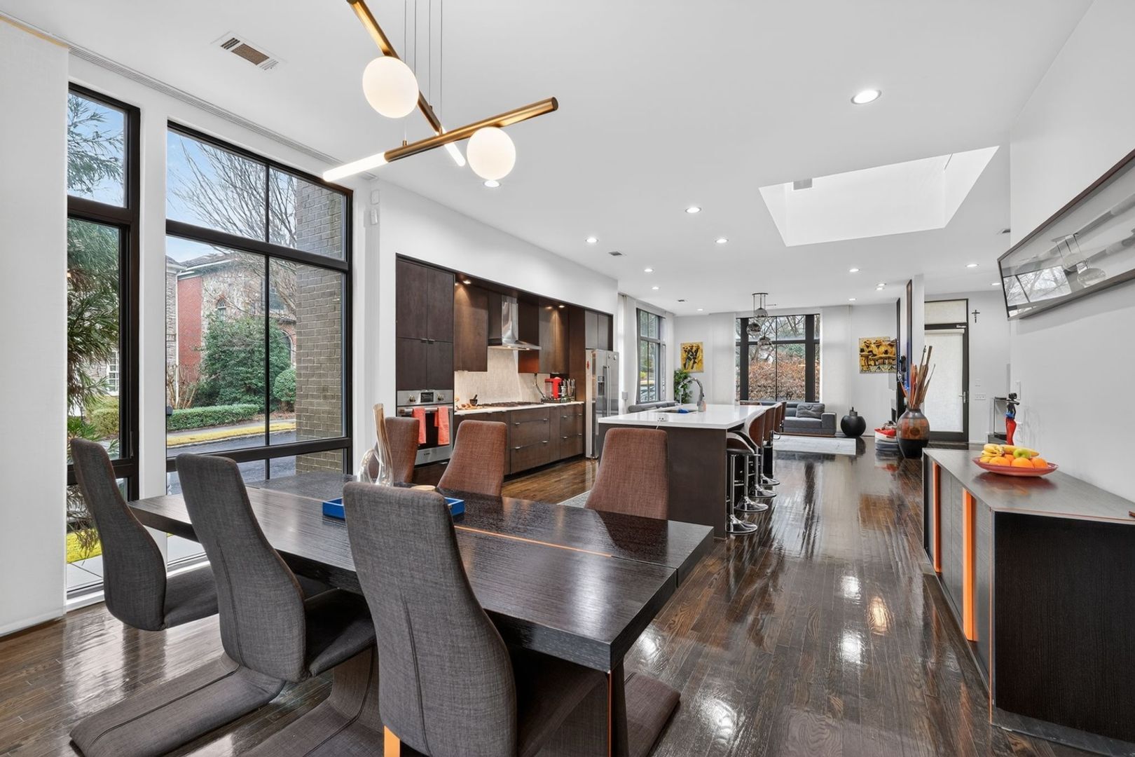 Building Photo - 721 Longleaf Dr NE