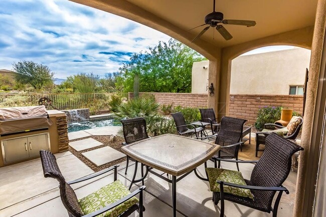 Building Photo - 4402 W Cloud Ranch Pl