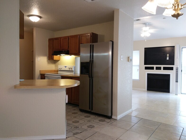 Kitchen to Living - 2521 Corian Glen Dr