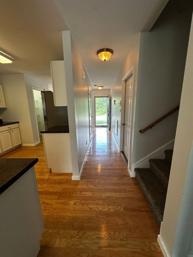 Building Photo - 1643 Wood Song Ln