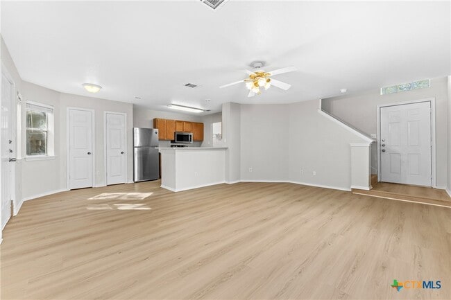 Building Photo - 867 Sagewood Trail