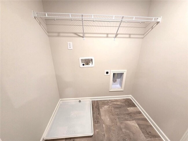 Building Photo - 1416 Lucan Ln