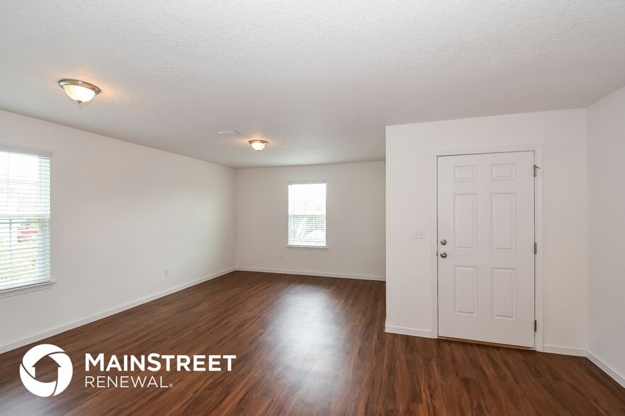 Building Photo - 77090 Crosscut Wy