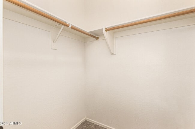 Building Photo - 9228 W Black Hill Rd