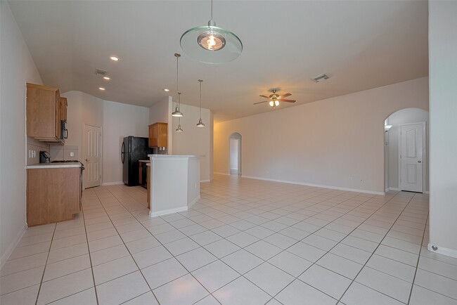 Building Photo - 21406 Rioja Bluff Ln