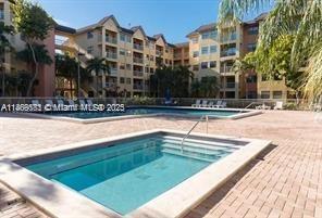 Building Photo - 8290 Lake Dr