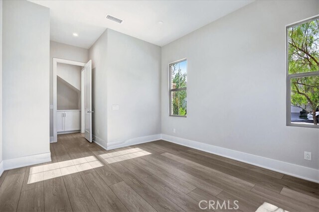 Building Photo - 212 Mistwater