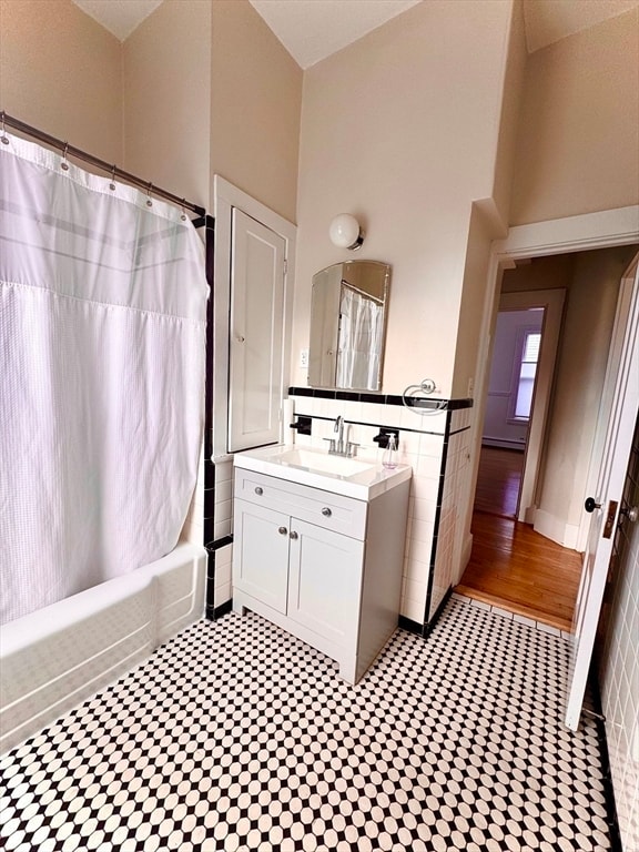 Building Photo - 209 Walnut St