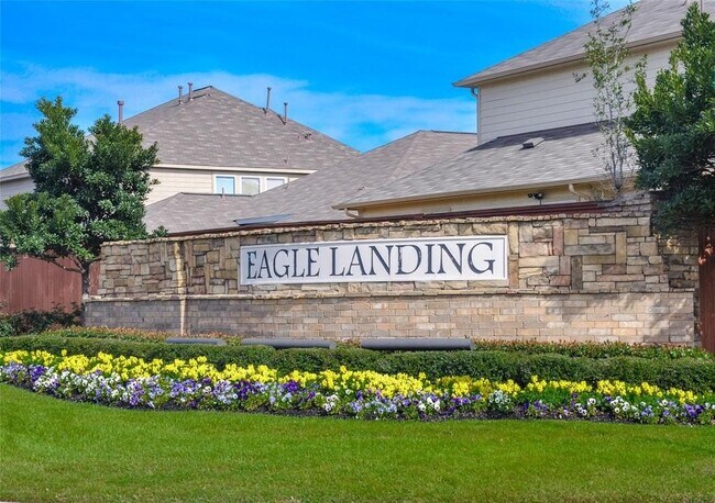 Building Photo - 15111 Longleaf Frst Dr