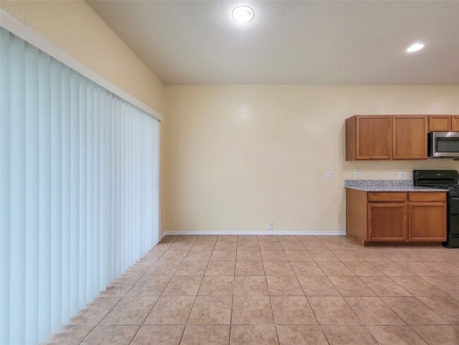 Building Photo - 11034 Dellrose Crossing Dr