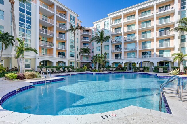 Building Photo - 802 W Windward Way