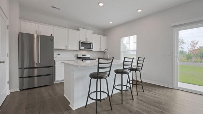 Building Photo - 858 Sunny Vale Dr