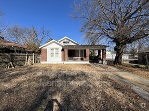 Building Photo - 3014 Spottswood Ave