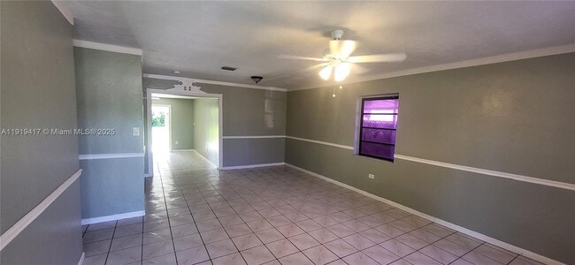 Building Photo - 1310 NE 143rd St