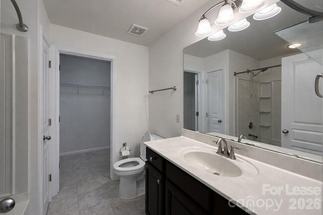 Building Photo - 123 Leyton Loop