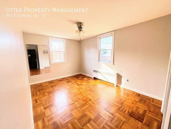 Building Photo - 943 E Gorgas Ln