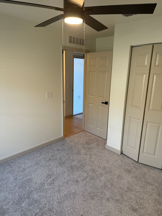 Building Photo - Remodeled Single Family Home in Hunter's Ridge Ormond Beach