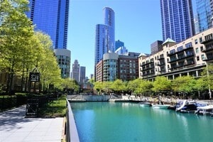 Building Photo - 480 N McClurg Ct