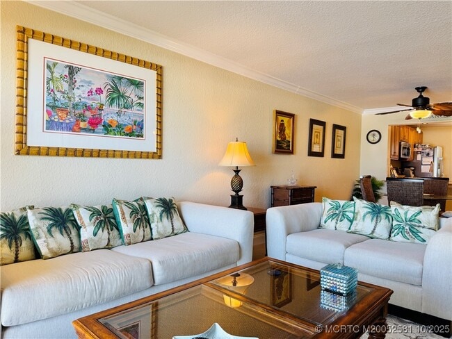 Building Photo - 7440 S Ocean Dr