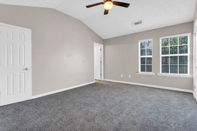 Building Photo - 5313 Paramount View Way NE