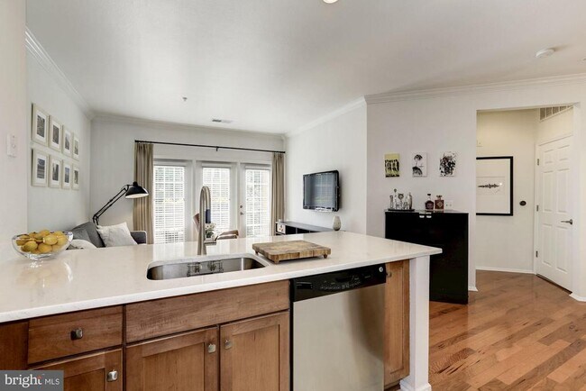 Building Photo - 11800 Old Georgetown Rd