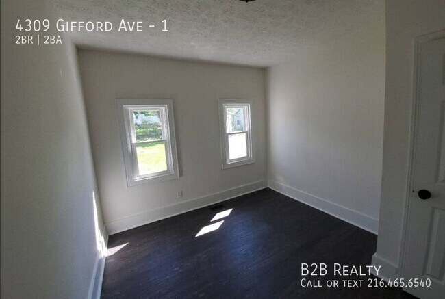 Building Photo - 4309 Gifford Ave