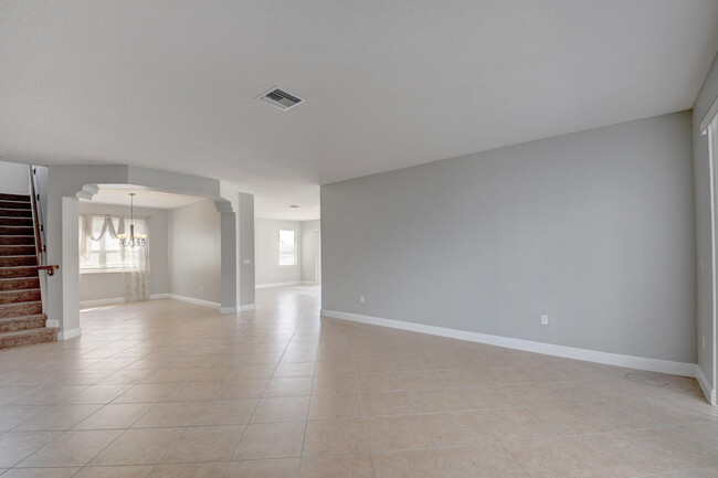 Building Photo - 9864 Woolworth Ct