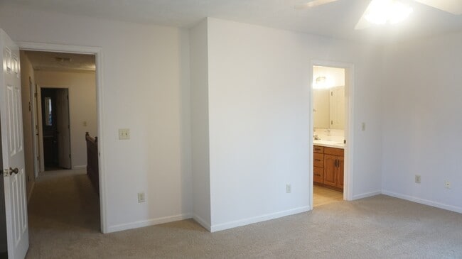 Building Photo - 508 Georgetown Cir