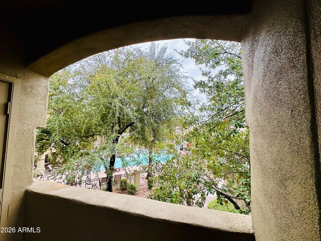 Building Photo - 5335 E Shea Blvd