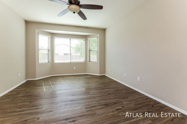 Building Photo - 6688 E Via Boca Grande