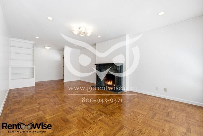 Building Photo - 190 Forest Knolls Dr