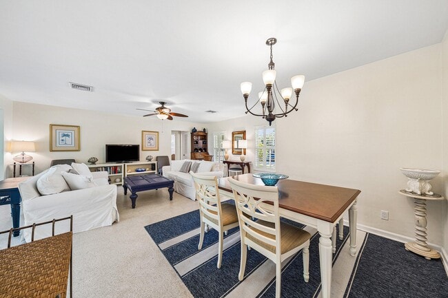 Building Photo - 5550 Osprey Dr