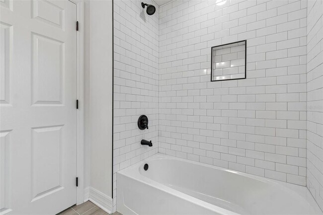 Building Photo - 5535 Tevis Terrace